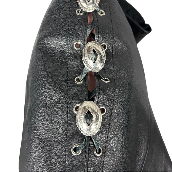 VINTAGE BLACK LEATHER VINTAGE CONCHO LACE UP SIDE BRAID WESTERN SNAP VEST HUDSON - Picture 14 of 14